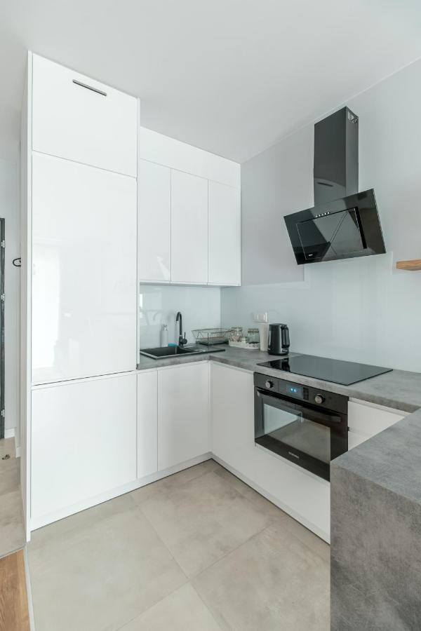Warsaw Inside Business Centre Apartment Exterior photo