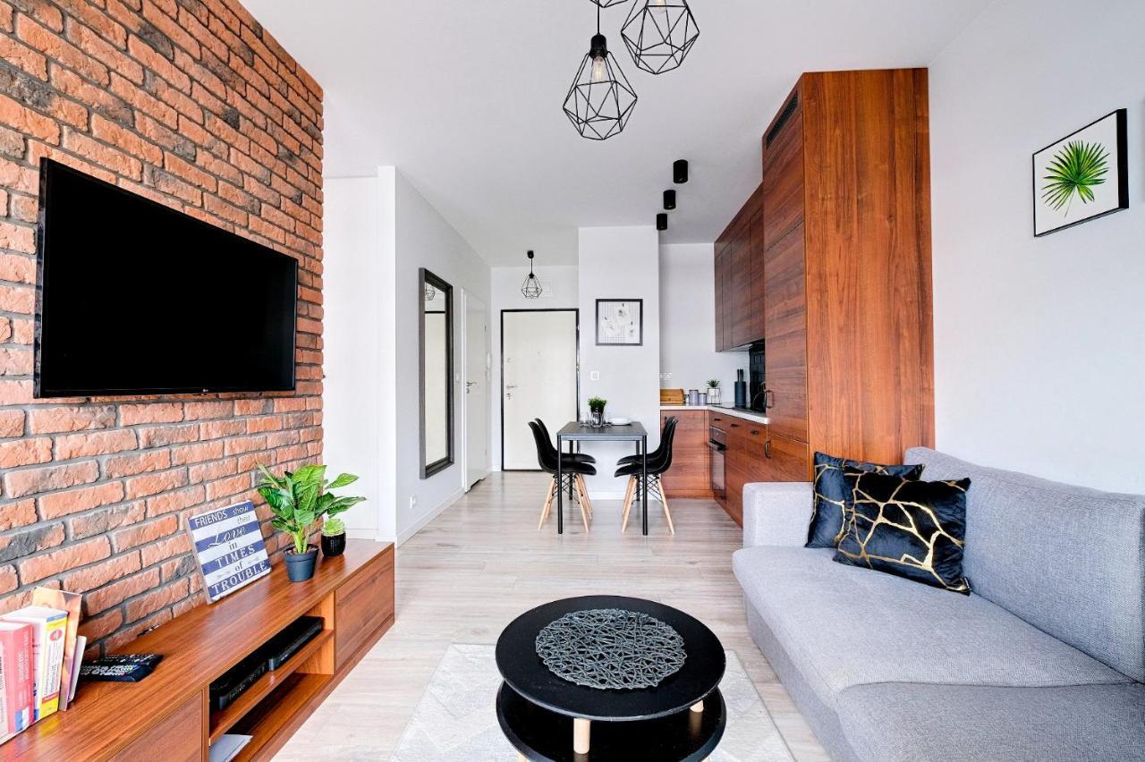 Warsaw Inside Business Centre Apartment Exterior photo